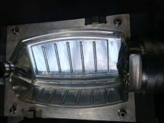 用于形成瓶子的内部形状