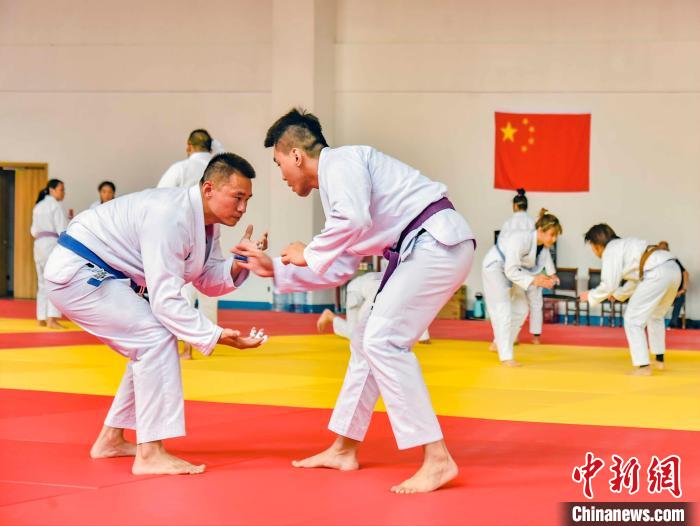 浙江金华集训中的国家柔术队进入备战亚运冲刺