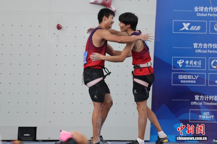成都世运会第16日中国队多项目夺金，攀岩健美操