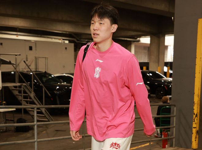 杨瀚森被下放G联赛混音队 开拓者期待技术天赋转