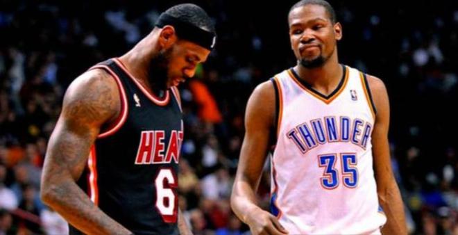 詹姆斯杜兰特常规赛31次交锋胜负记录与数据对比